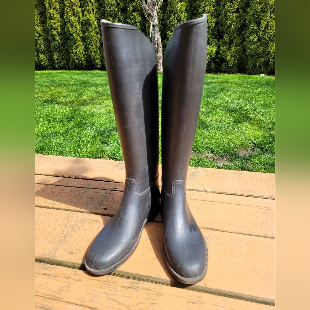 * Host Pick* Black Tall Riding Boots